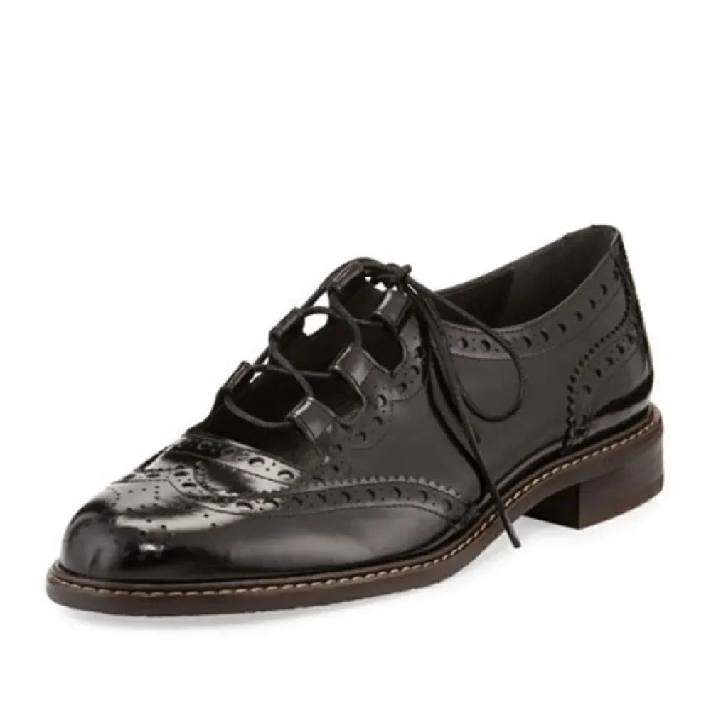 Stuart Weitzman Mrgill Lace-Up Leather Oxford